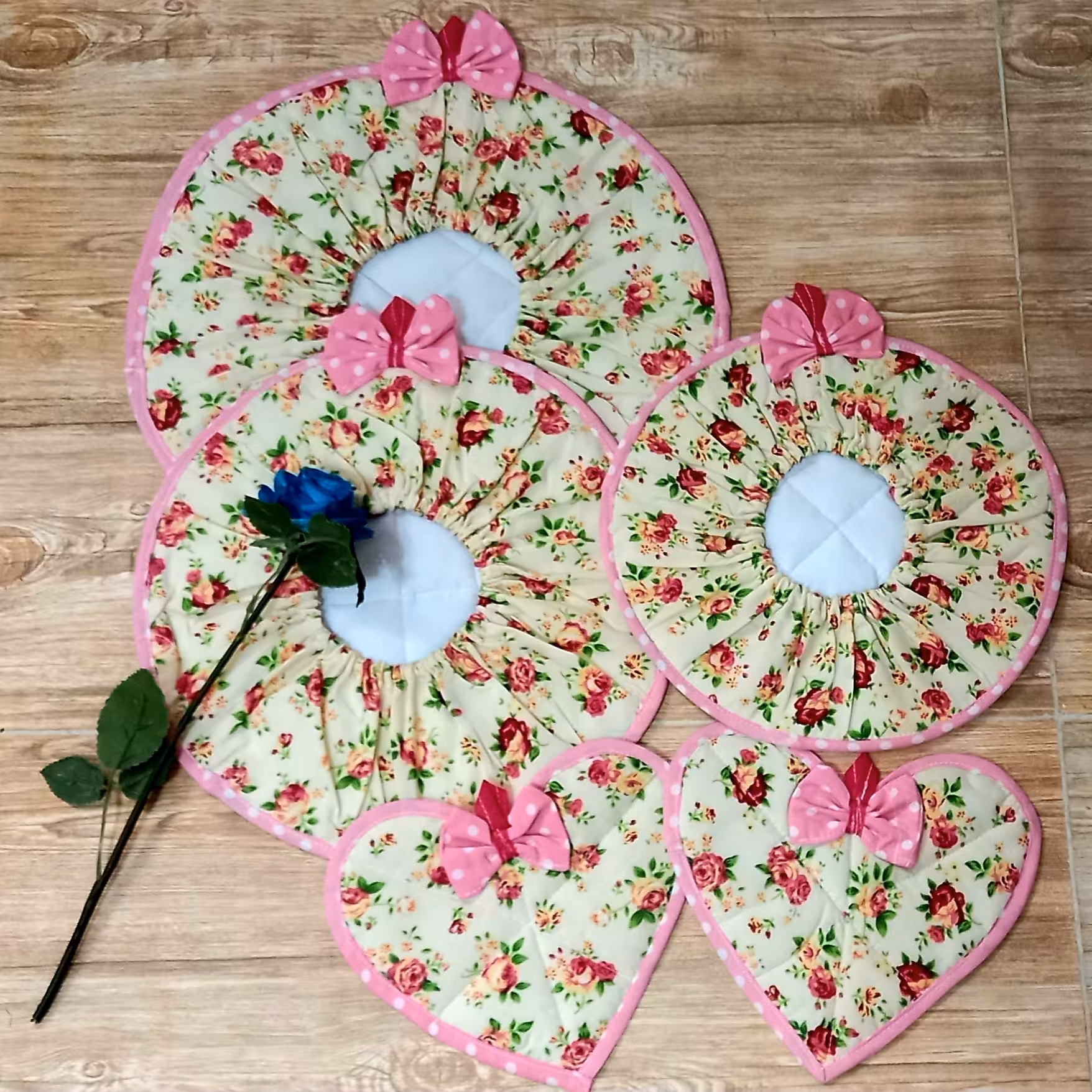 ست دم کنی سه تایی قابلمه به همراه دستگیره در طرحی جذاب و پرفروش،با قیمتی بسیار ع