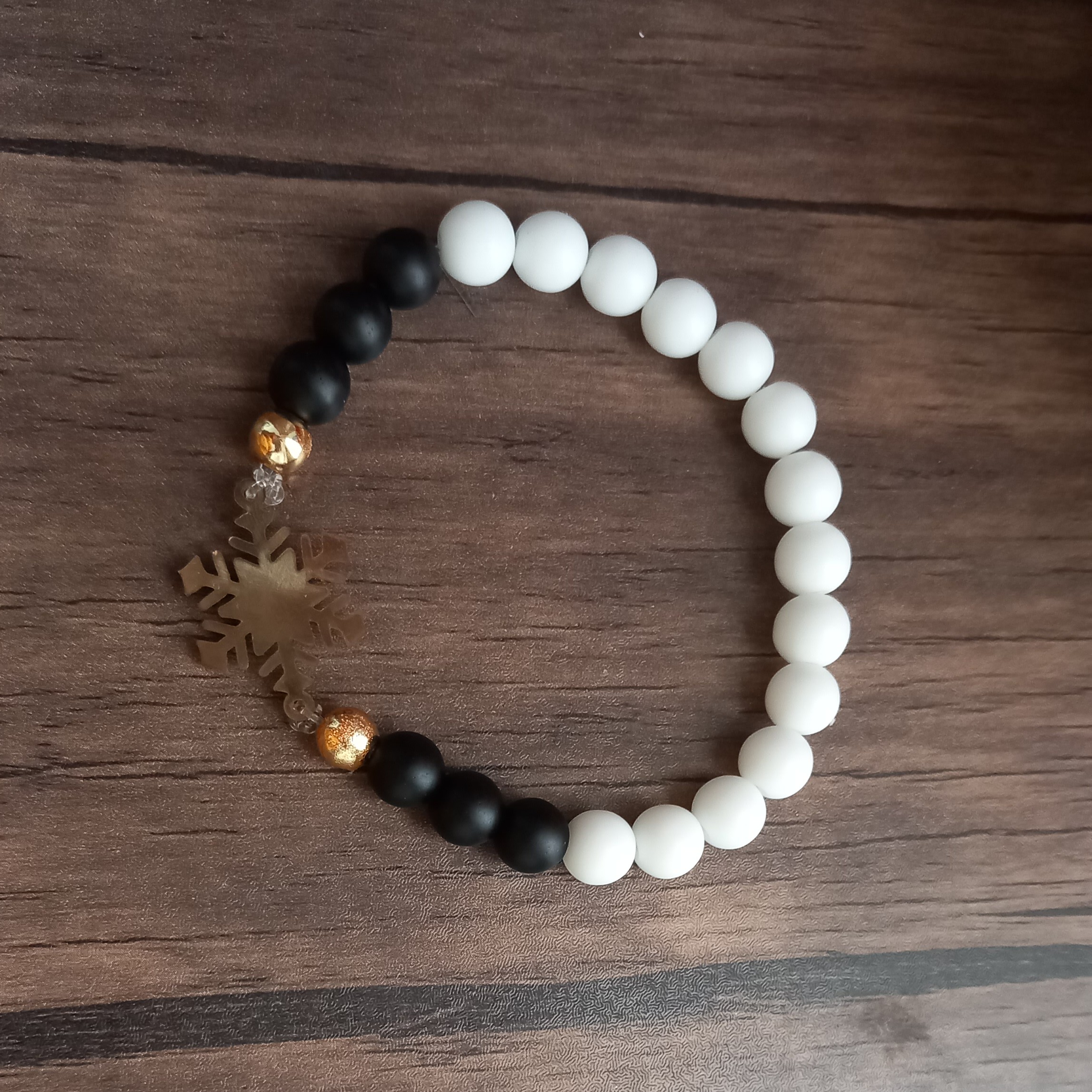 دستبند اونیکس 