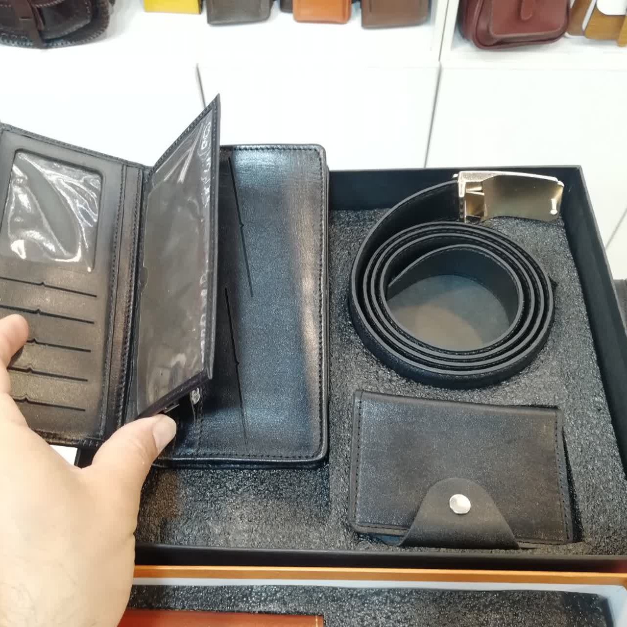 پک کیف و کمربند چرم