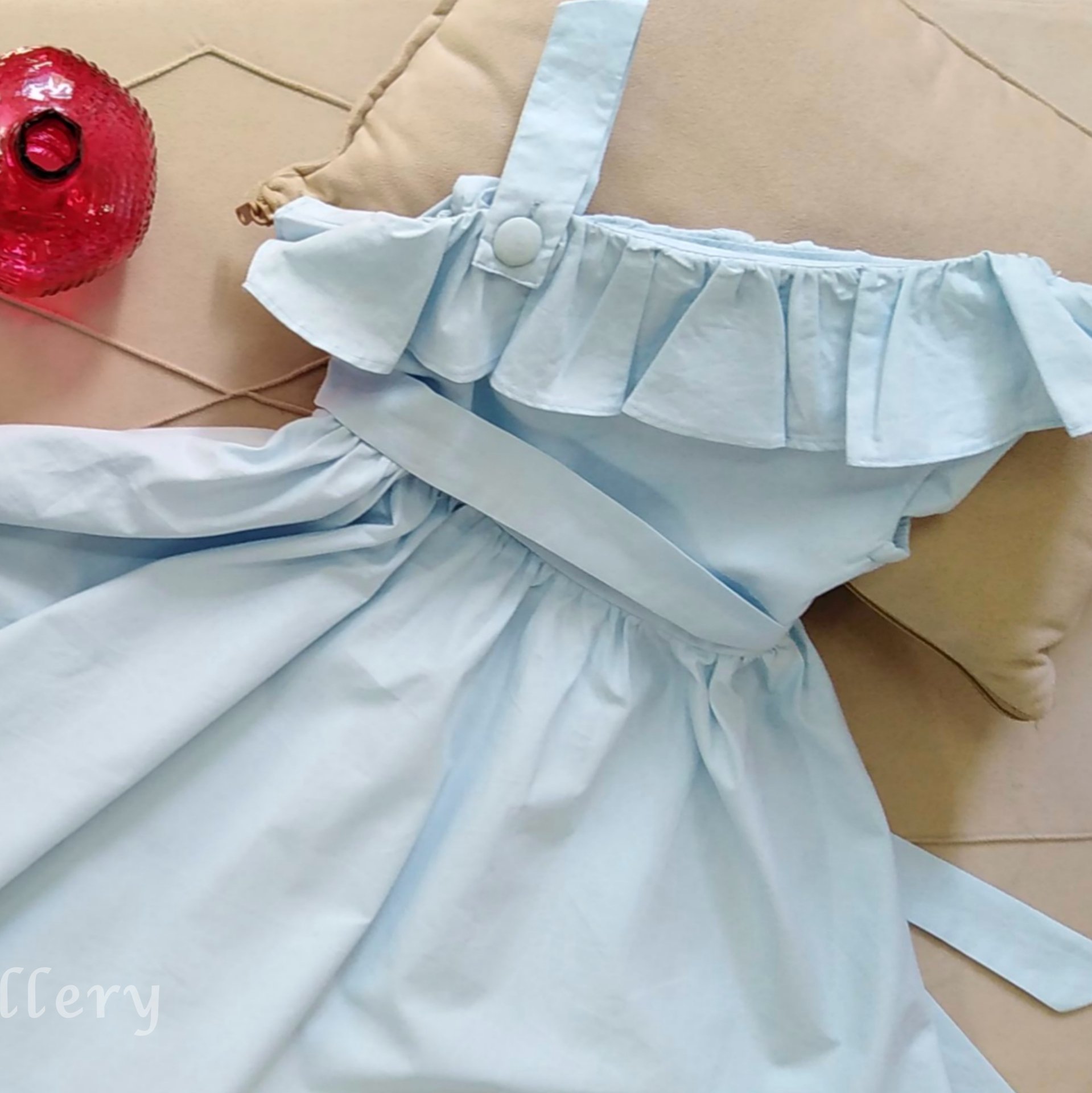 پیراهن مجلسی یقه رومی