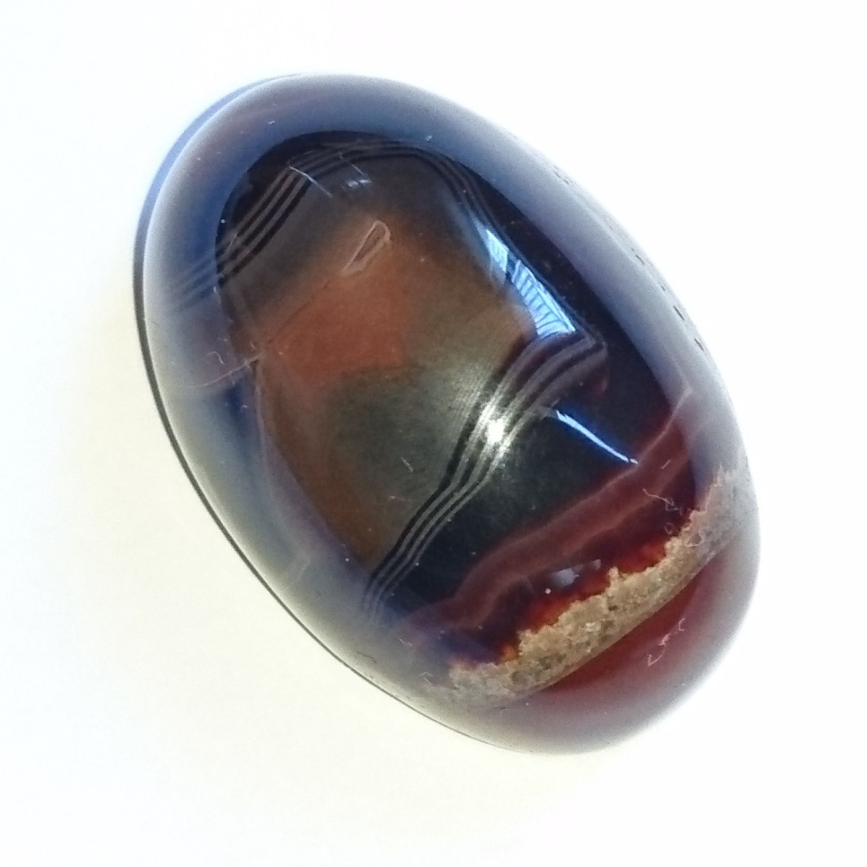 نگین عقیق معدنی با نقوش زیبا و کلکسیونی 