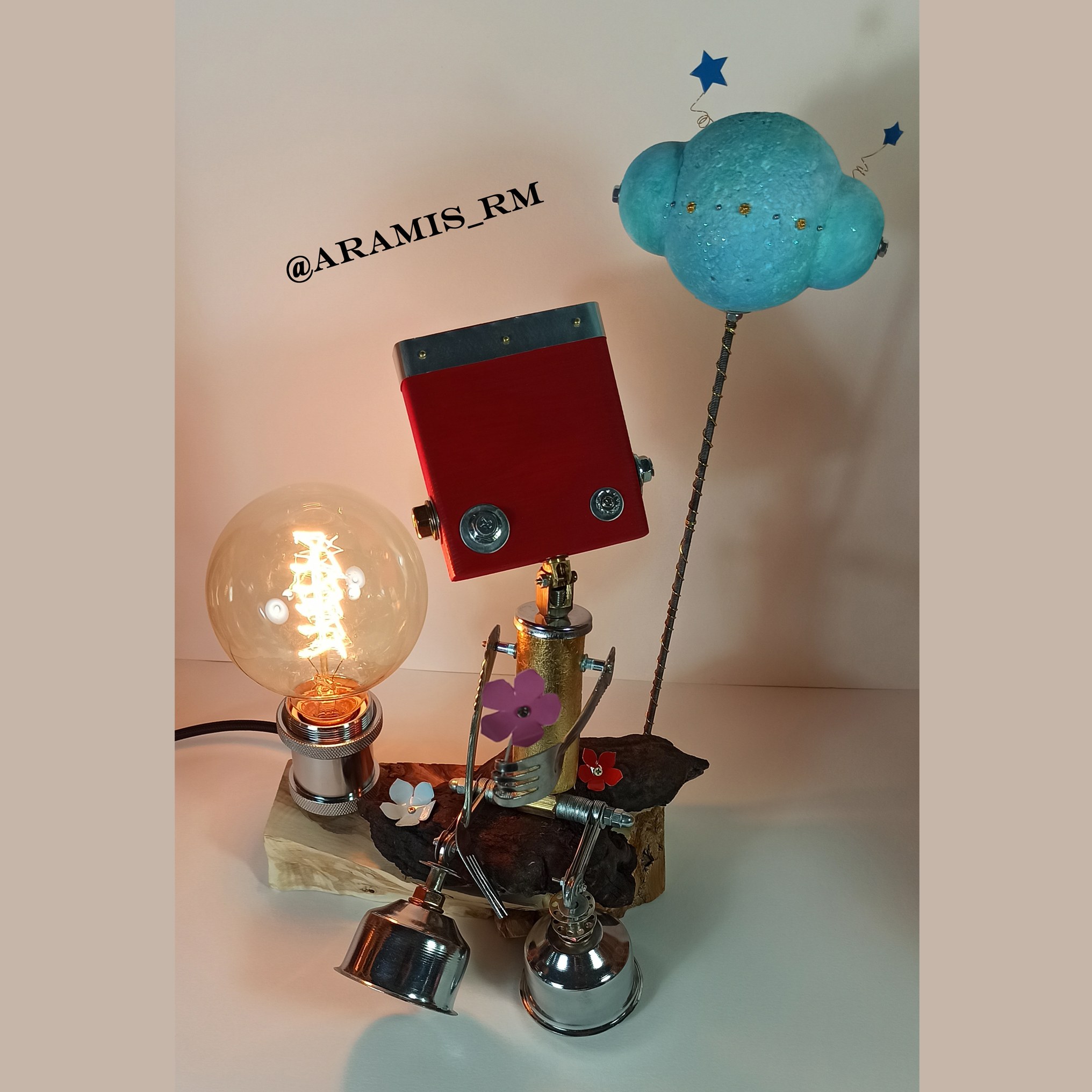 چراغ خواب رومیزی مسافر کوچولو