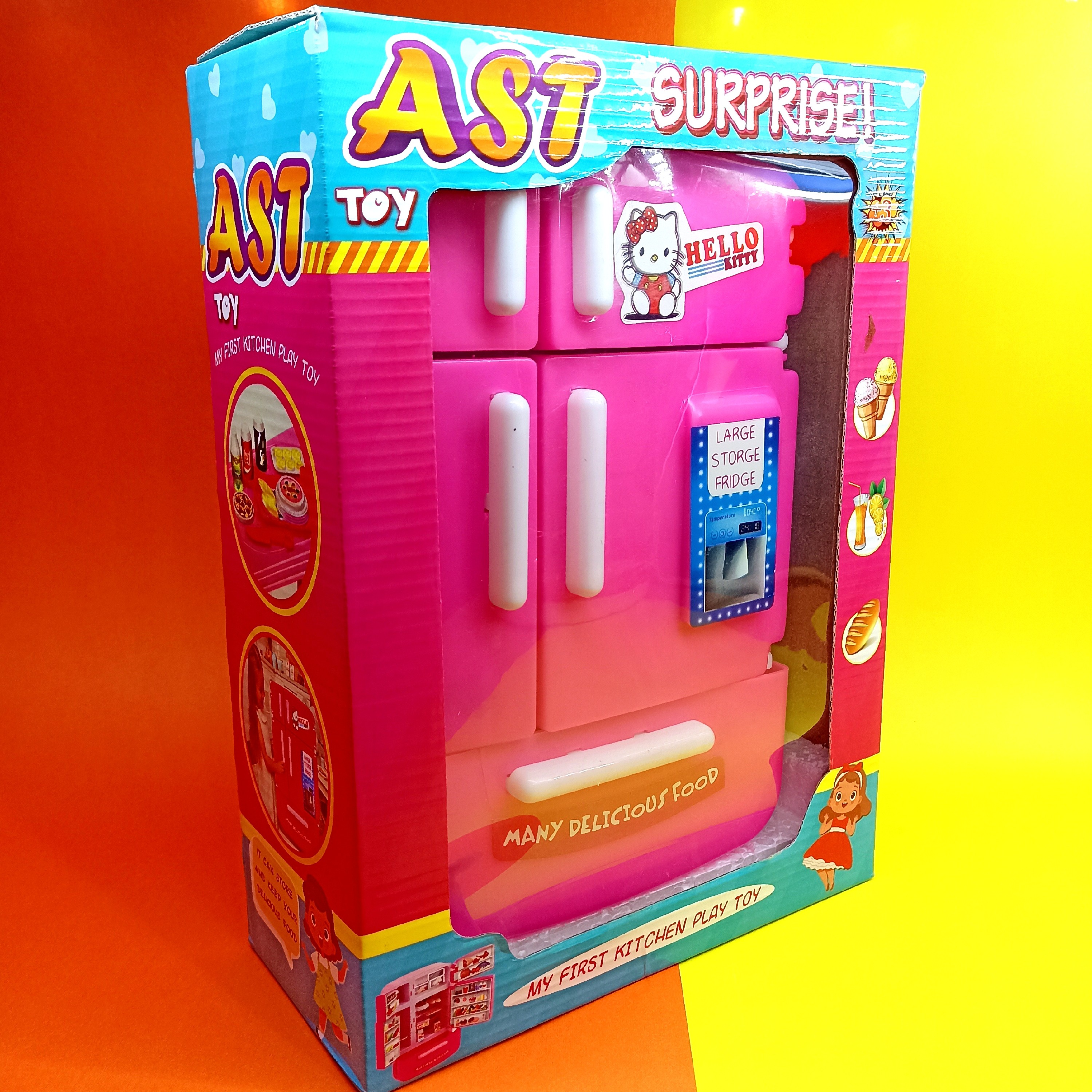 یخچال اسباب بازی 