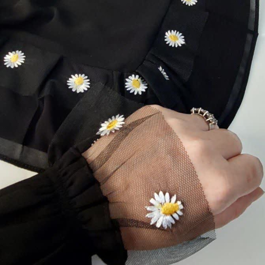 ست روسری و ساق دست