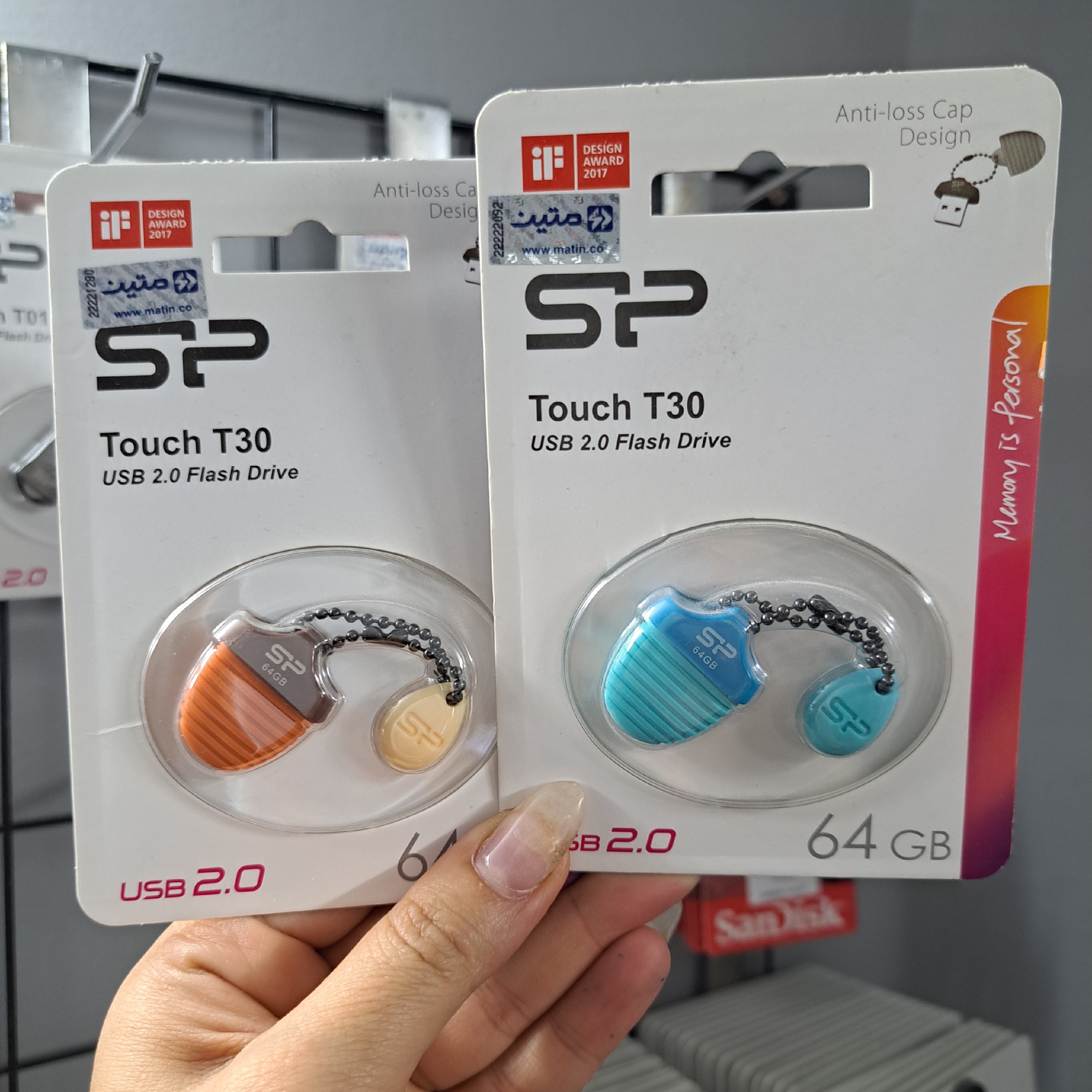 فلش سیلیکون پاور 64 گیگ مدل t30