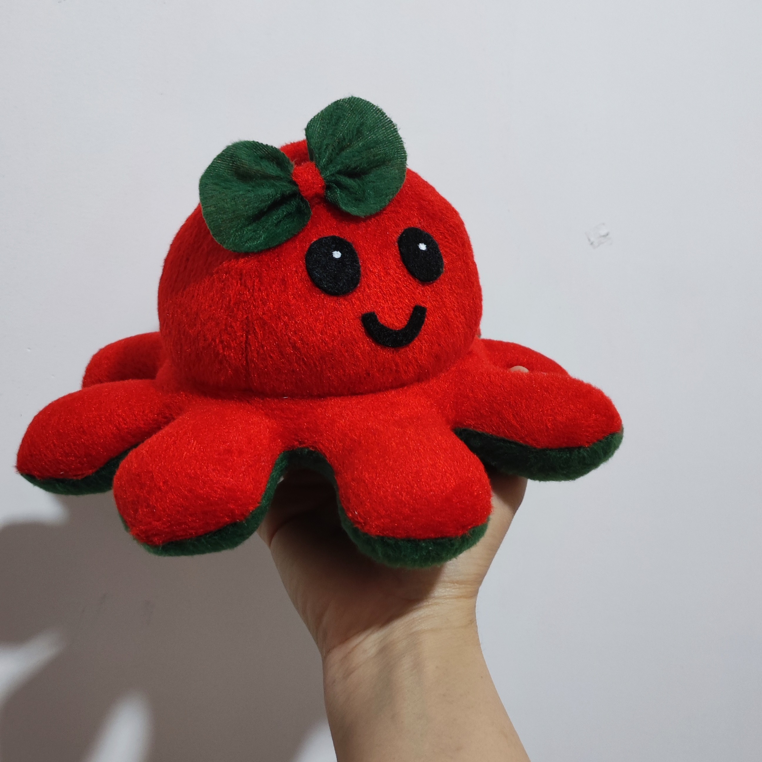 عروسک هشت پا مودی یلدای اختاپوس مودی رنگ قرمز سبز