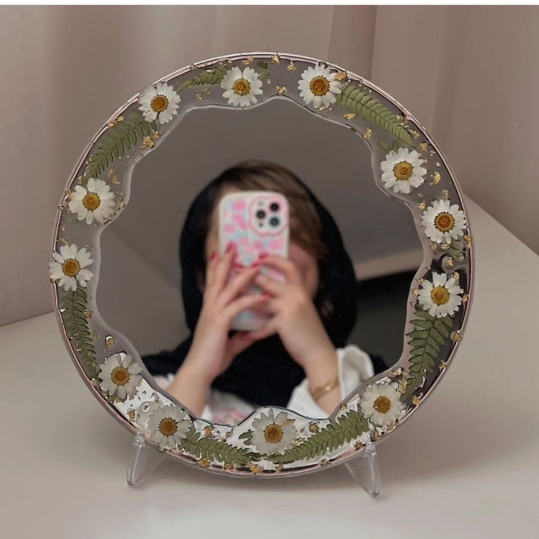 آینه گل بابونه