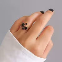 انگشتر طرح دار