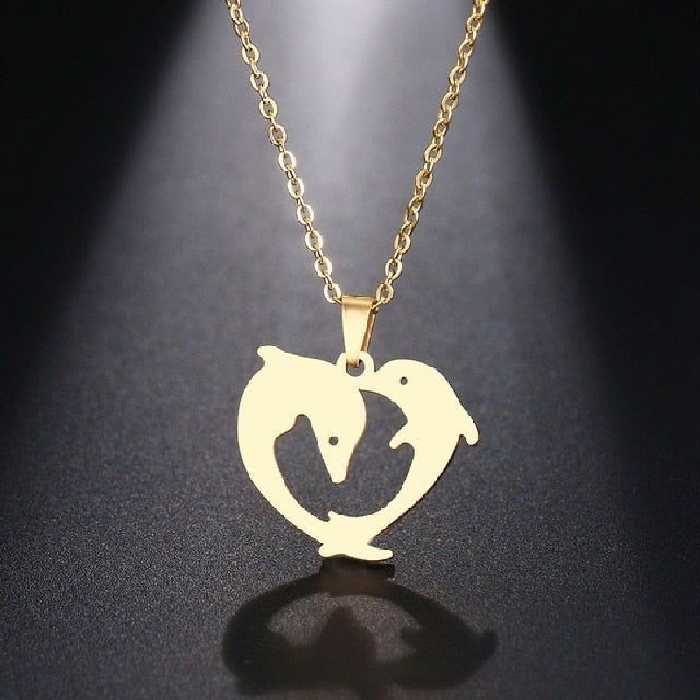 گردنبند نقره طرح دلفین عاشق