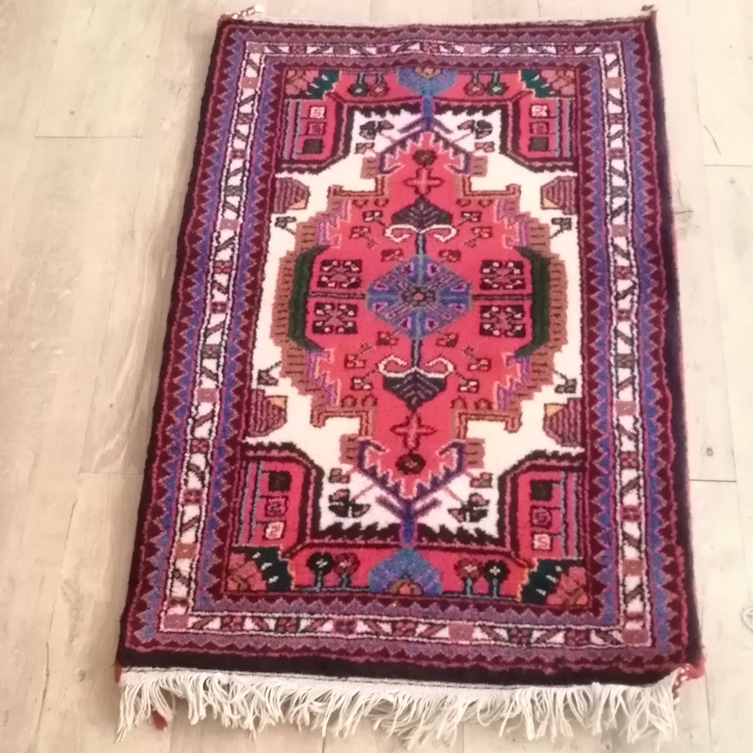 فرش دستباف تویسرکان 