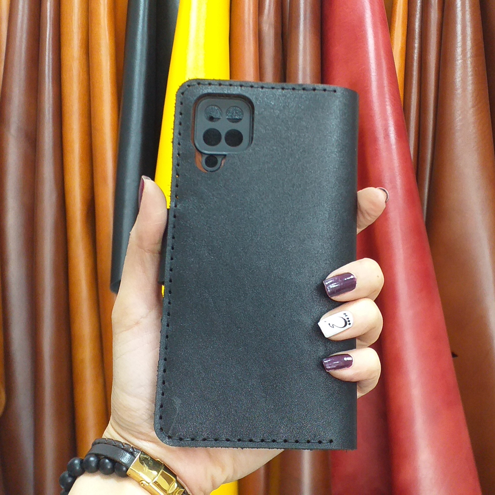 کاور گوشی چرم کلاسوری،کاور چرمی گوشی موبایل با چرم گاوی دستدوز مقاوم در مقابل ضربه