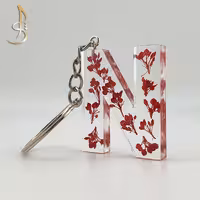 جاکلیدی رزینی حروف انگلیسی حرف N گل خشک قرمز  کد 002