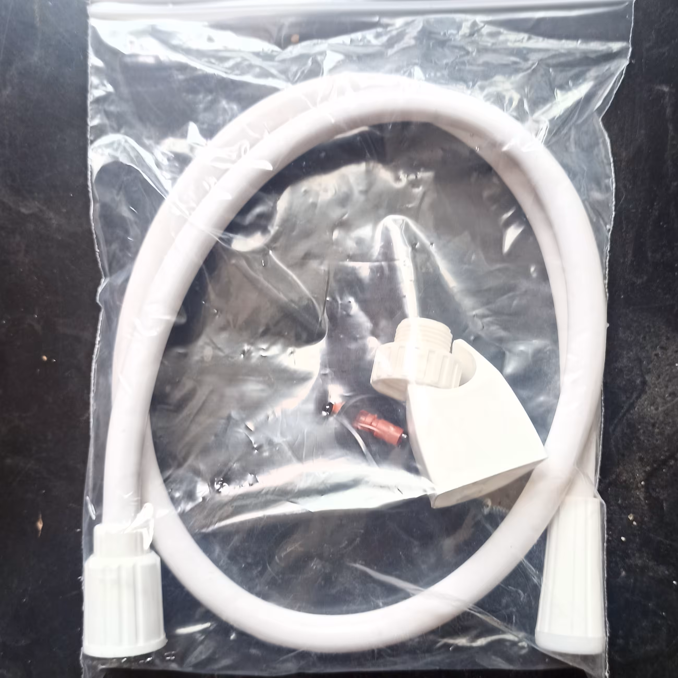 شلنگ توالت پلاستیکی اعلا