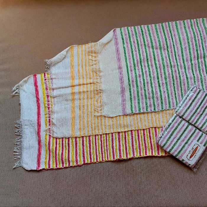 حوله های دستبافت یزدی خرید مستقیم از بافنده تنوع در رنگبندی 