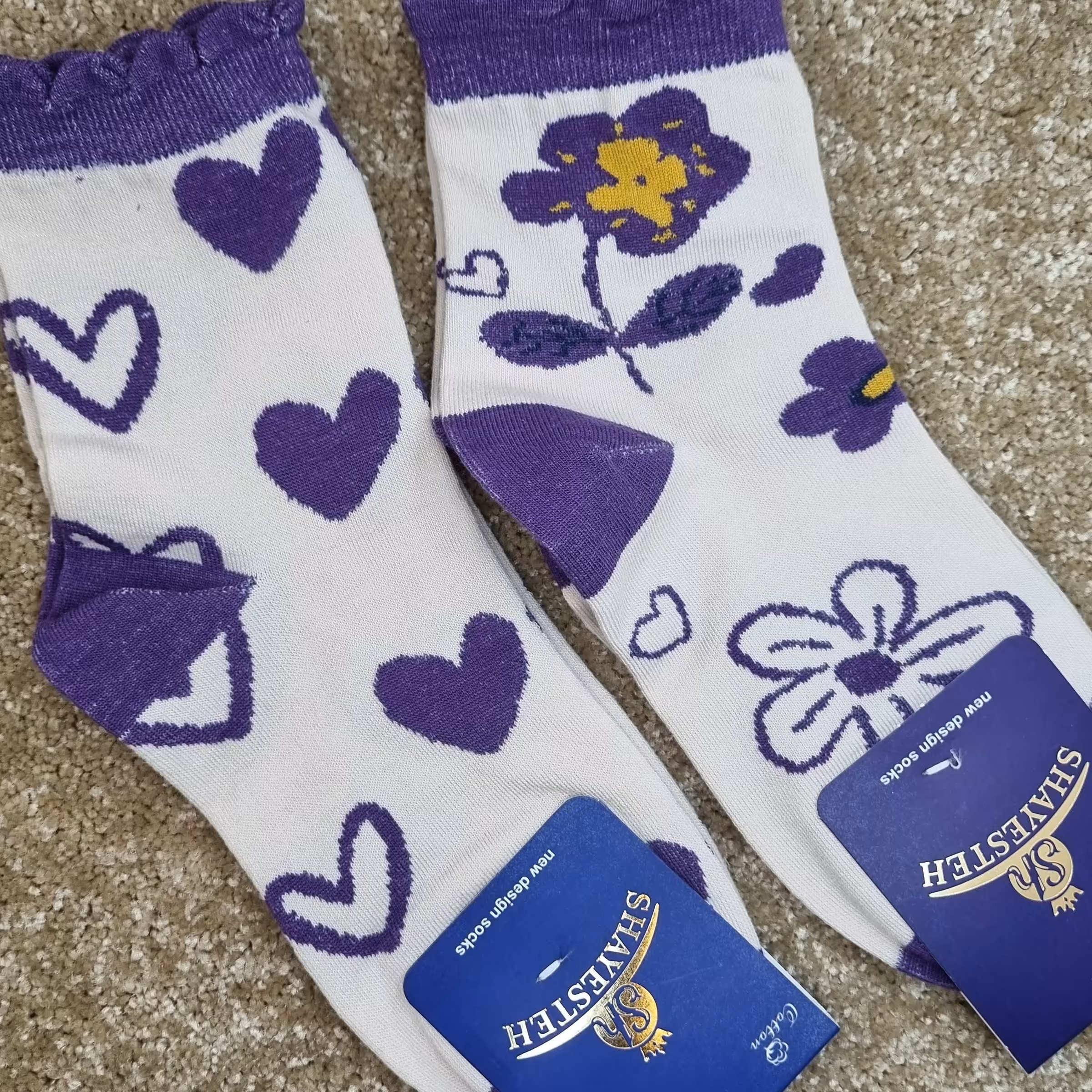 جوراب نیم ساقدار تم بنفش  جنس نخ فوق العاده نرم و راحت  