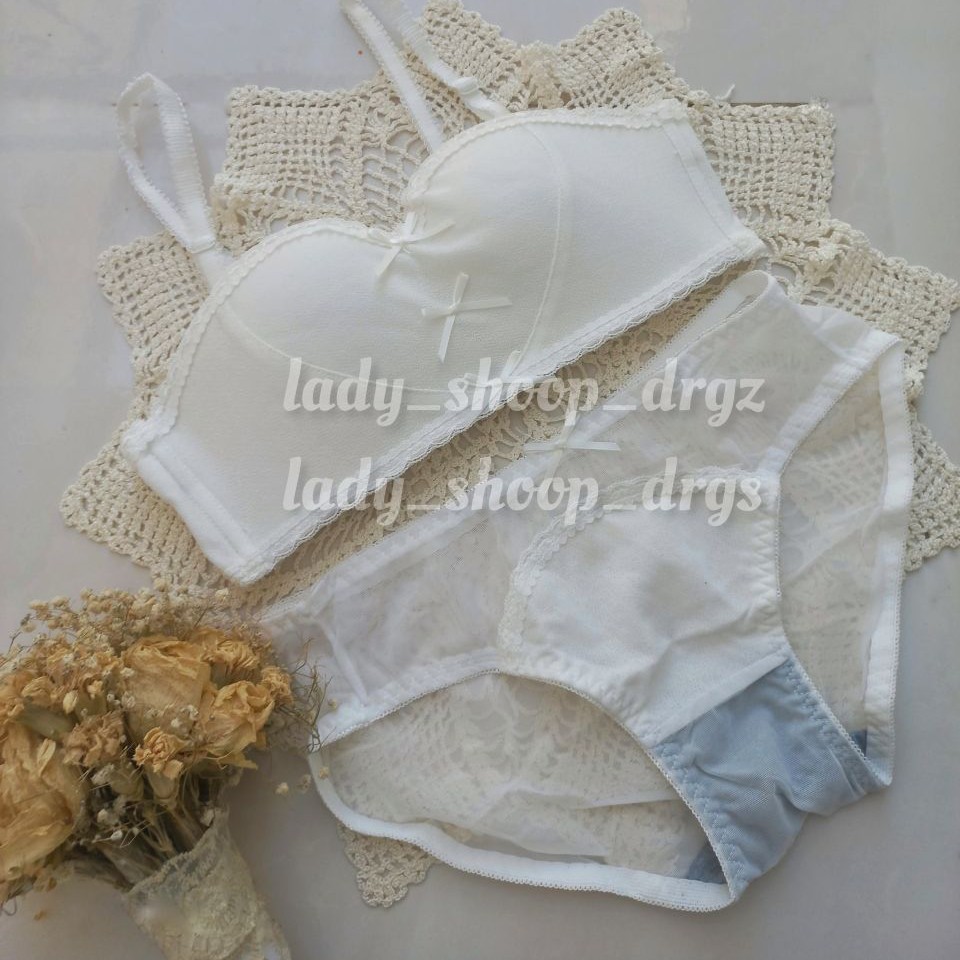 ست اسفنجی طرح دکلته