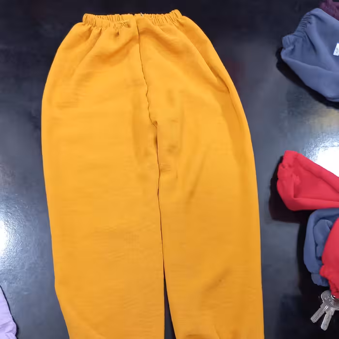 شلواردخترانه ابروبادی گت دار قد 53 مناسب 1تا 4سال در چند رنگ 