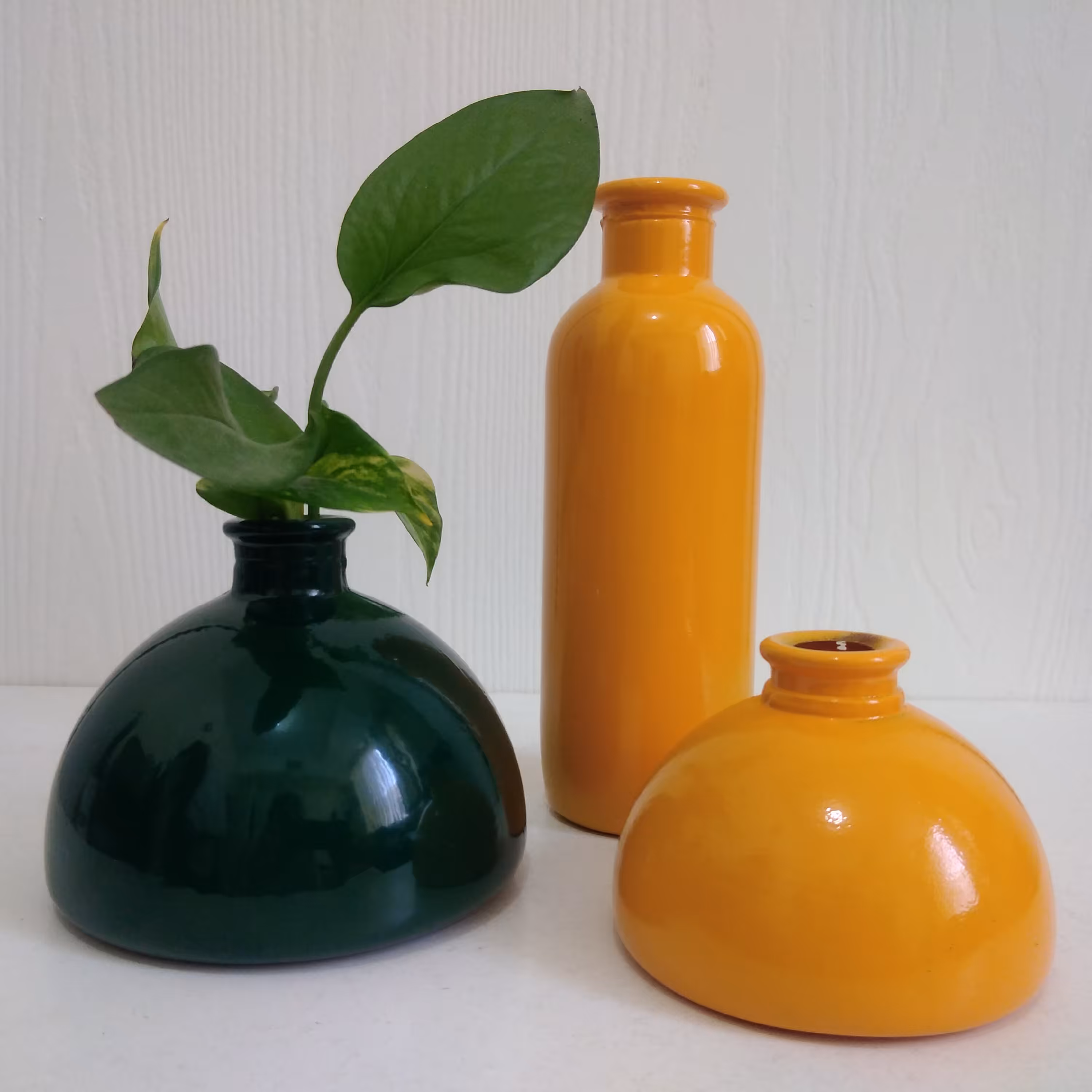 مجموعه سه عددی گلدان رنگی در سه مدل مناسب گل طبیعی
