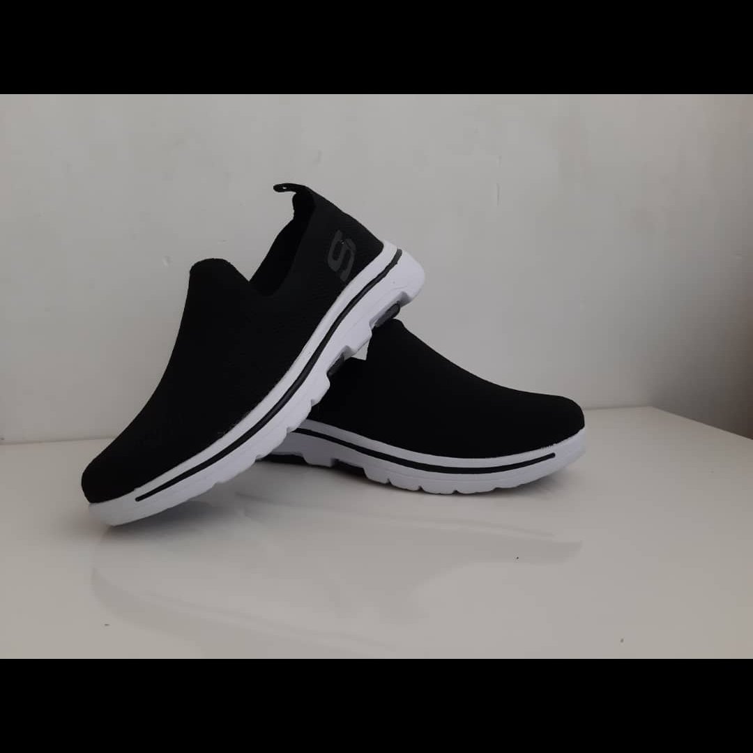 کفش مردانه وزنانه اسکیچرز،