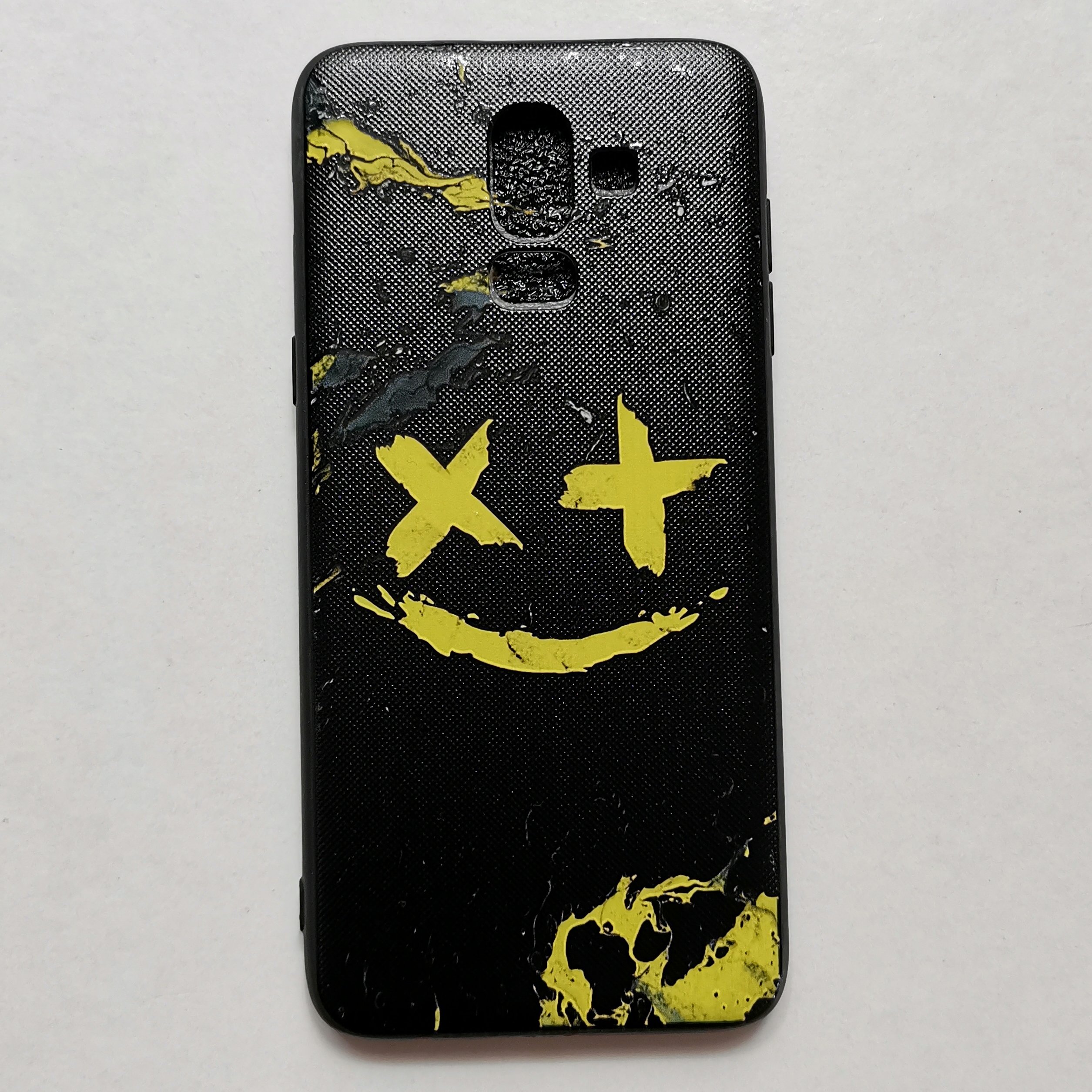 قاب طرحدار چشم ضربدری مناسب گوشی سامسونگ J8