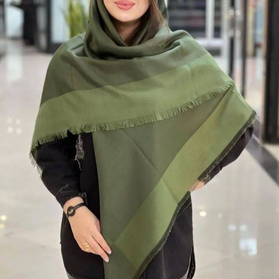 روسری نخی دو رو دور ریش و یکرو مات و یکرو براق اصلا لیز نیست