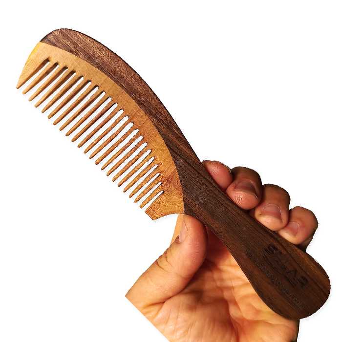 شانه چوبی دندانه ریز  مدل بهار ساخته شده از چوب گردو 