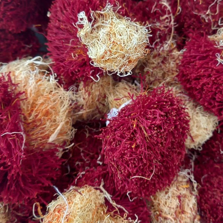 زعفران دسته دخترپیچ درجه یک قاینات -یک مثقالی 