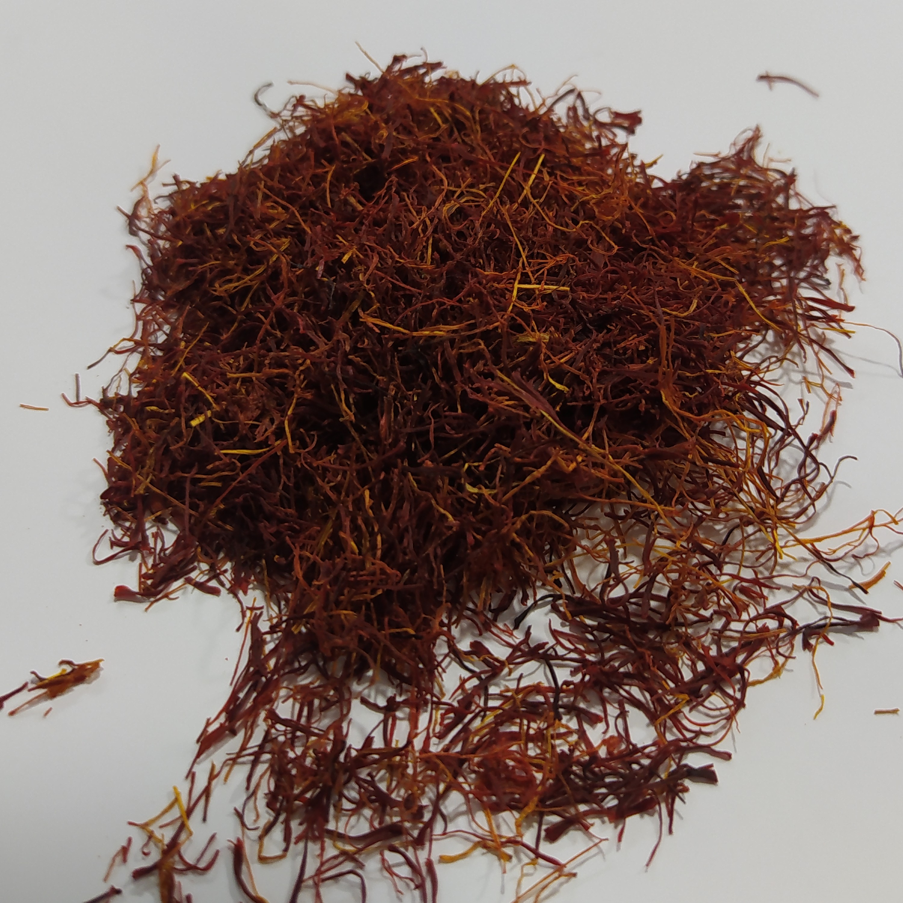 زعفران سنتی و مرغوب استهبان