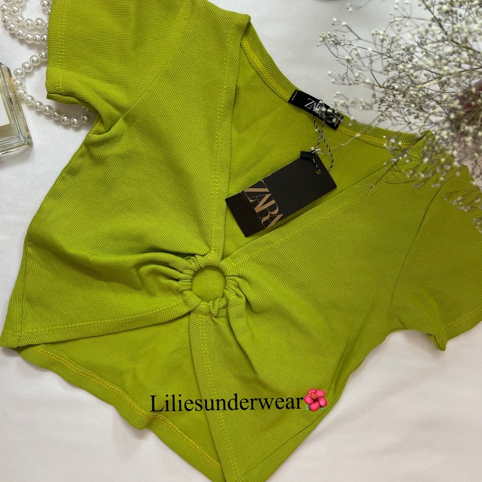 کراپ وسط حلقه زارا