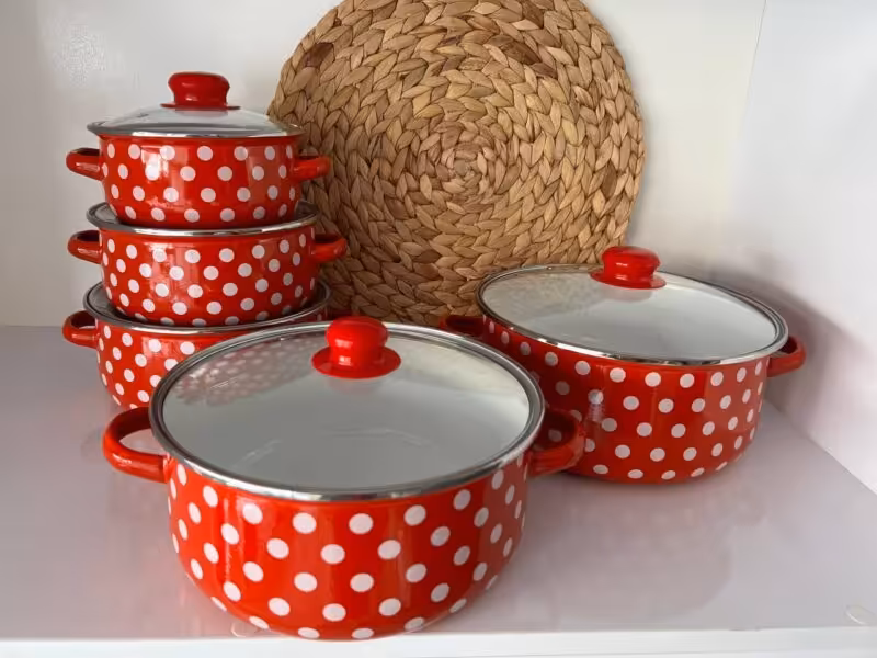 سرویس قابلمه لعابی خالخالی قرمز