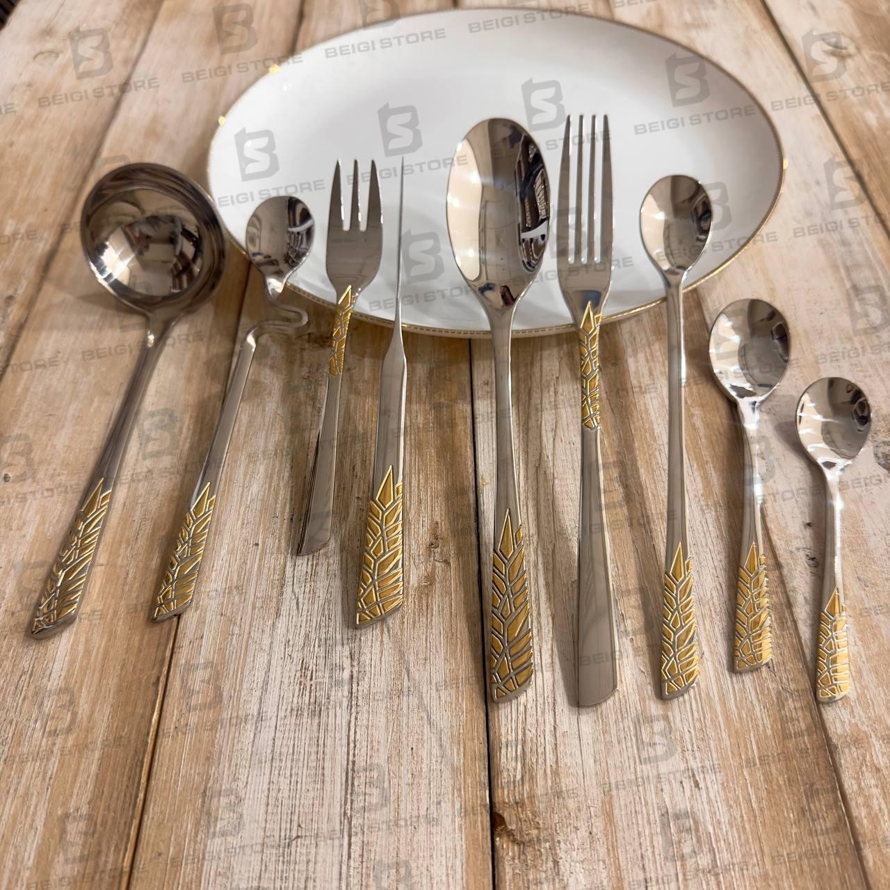 سرویس قاشق چنگال  30 نفره 155 پارچه ( ویکتوریا )  4400G

