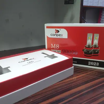 هدلایت M8 2023 شرکت CONPEX بدون ضمانت رنگ سفید (یخی) پایه H1 اورجینال وارداتی از دبی