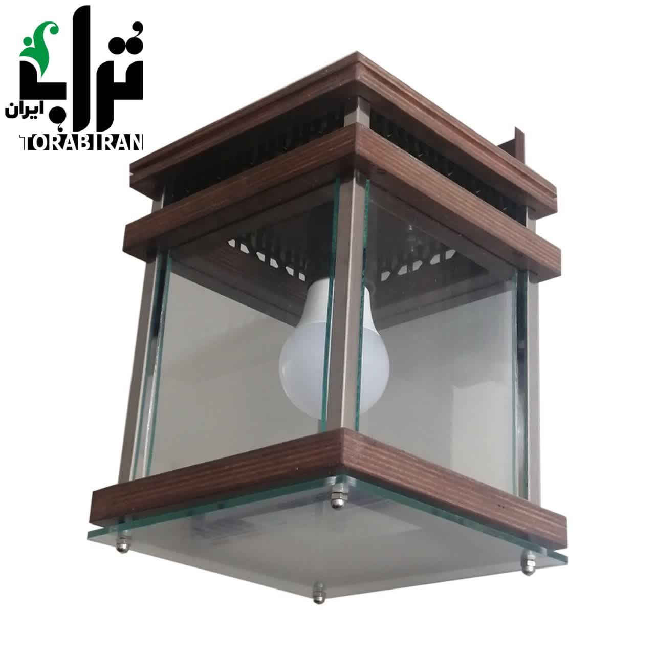 چراغ دیوارکوب استیل و چوب ضدآب مناسب حیاط و فضای بیرون