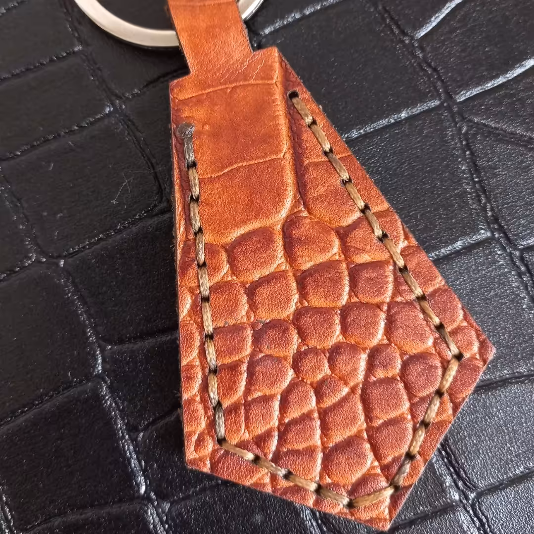 جاکلیدی چرم اصل گاوی