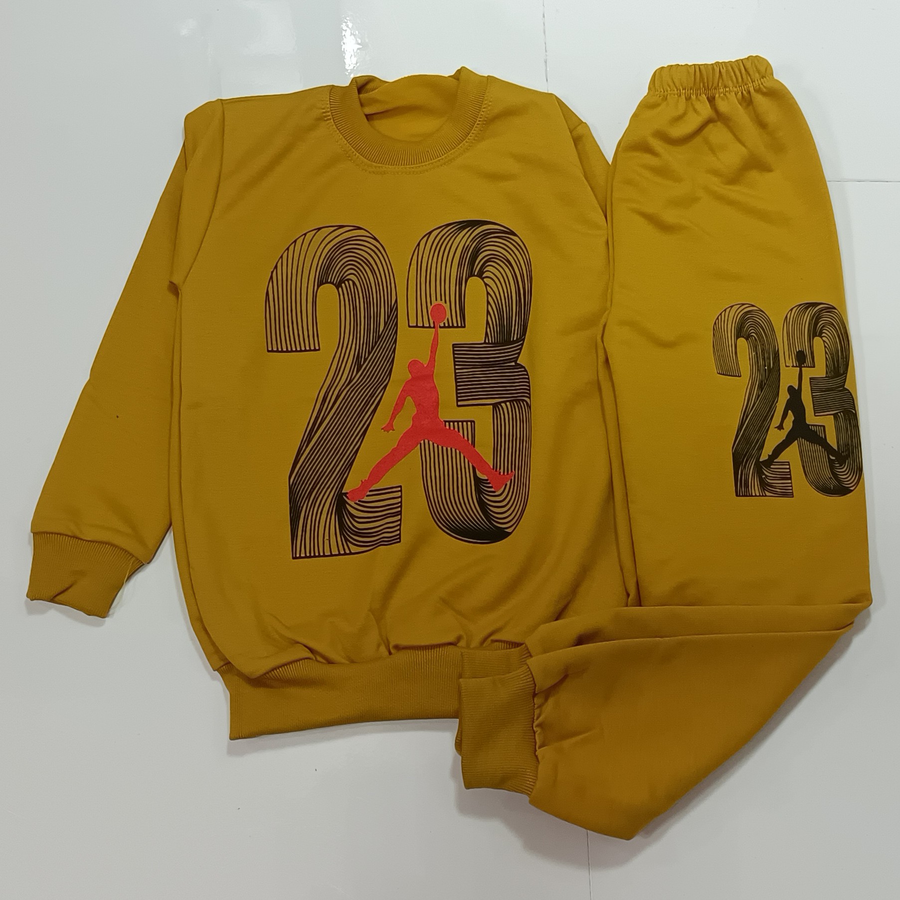 بلوز شلوار پسرانه در سه رنگ  سایز 50-45 مناسب 3 تا 8 سال جنس دورس پنبه

