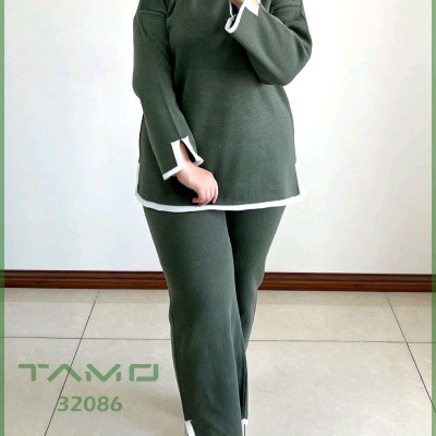 ست بلوز و شلوار بافت حاشیه سفید سایزبزرگ32086