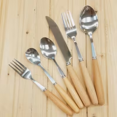 قاشق و چنگال دسته چوبی