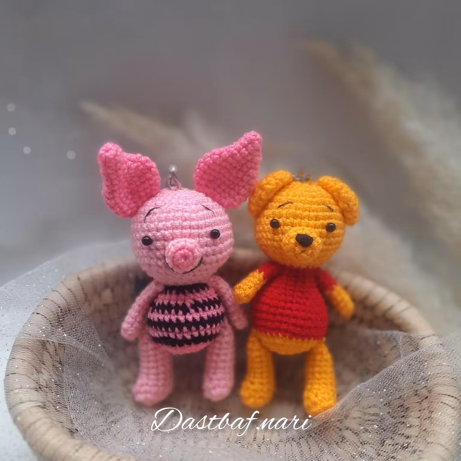 عروسک جاسویچی پو وپیگلت دستباف ناری