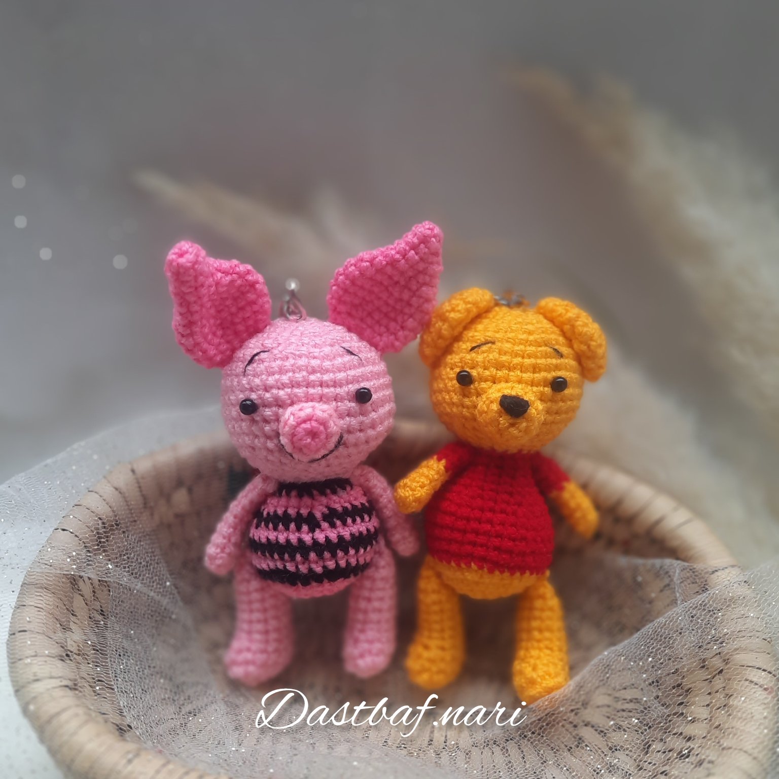 عروسک جاسویچی پو وپیگلت دستباف ناری