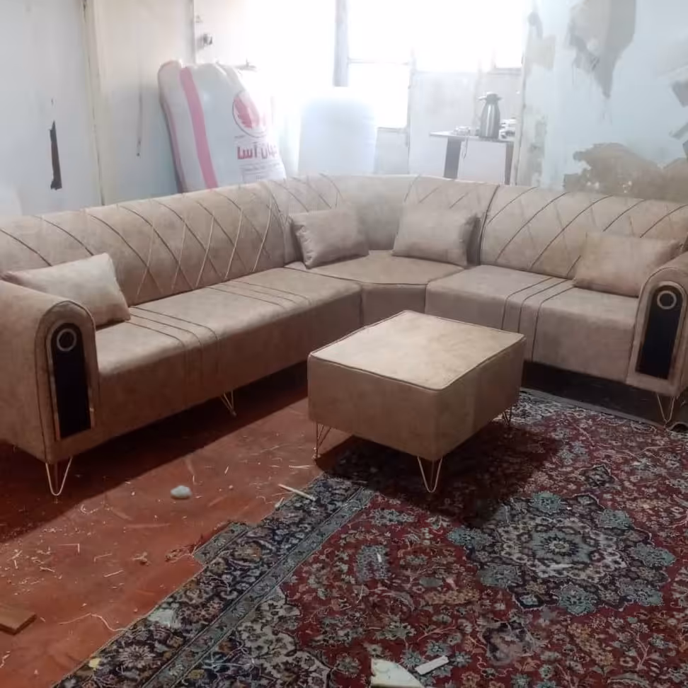 مبل ال چستر دریا