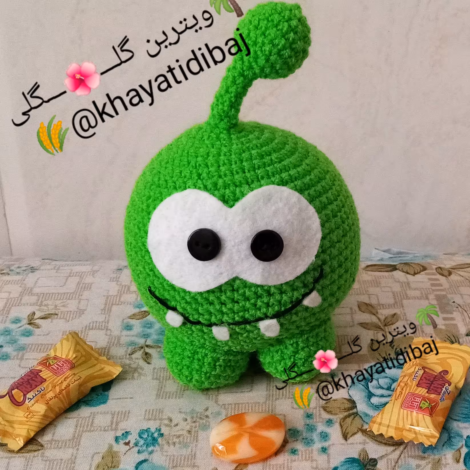 شخصیت کارتونی اوم نوم بافتنی