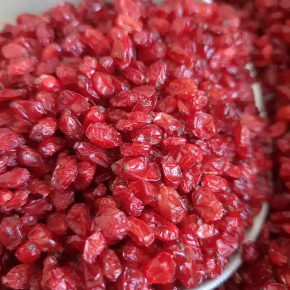 زرشک پفکی وتالاری محصول ناب خراسان با کیفیت ودرجه یک کاملا خانگی  لطفا قبل از ثبت سفارش موجودی بگیرید.