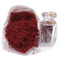 زعفران سوپر نگین بهترین منطقه خراسان با عطر و بوی عالی نیم مثقال