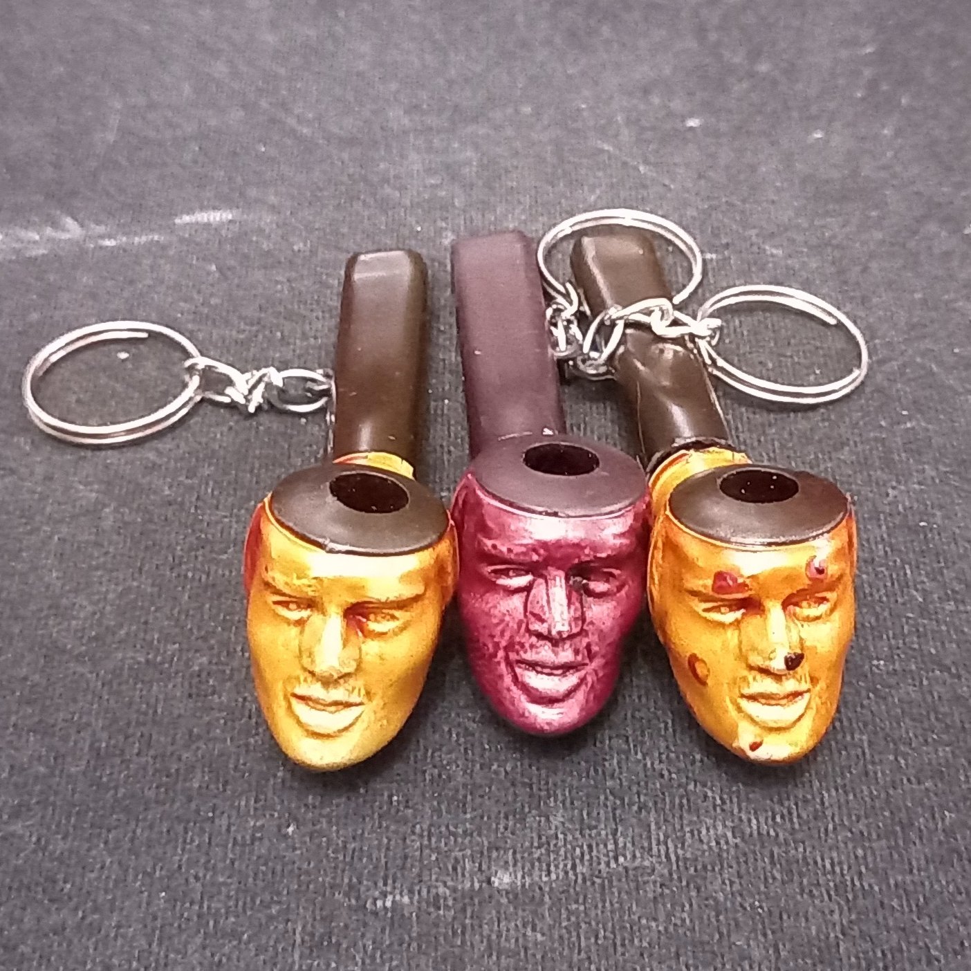 جاکلیدی طرح پیپ و چهره جنس پلاستیکی