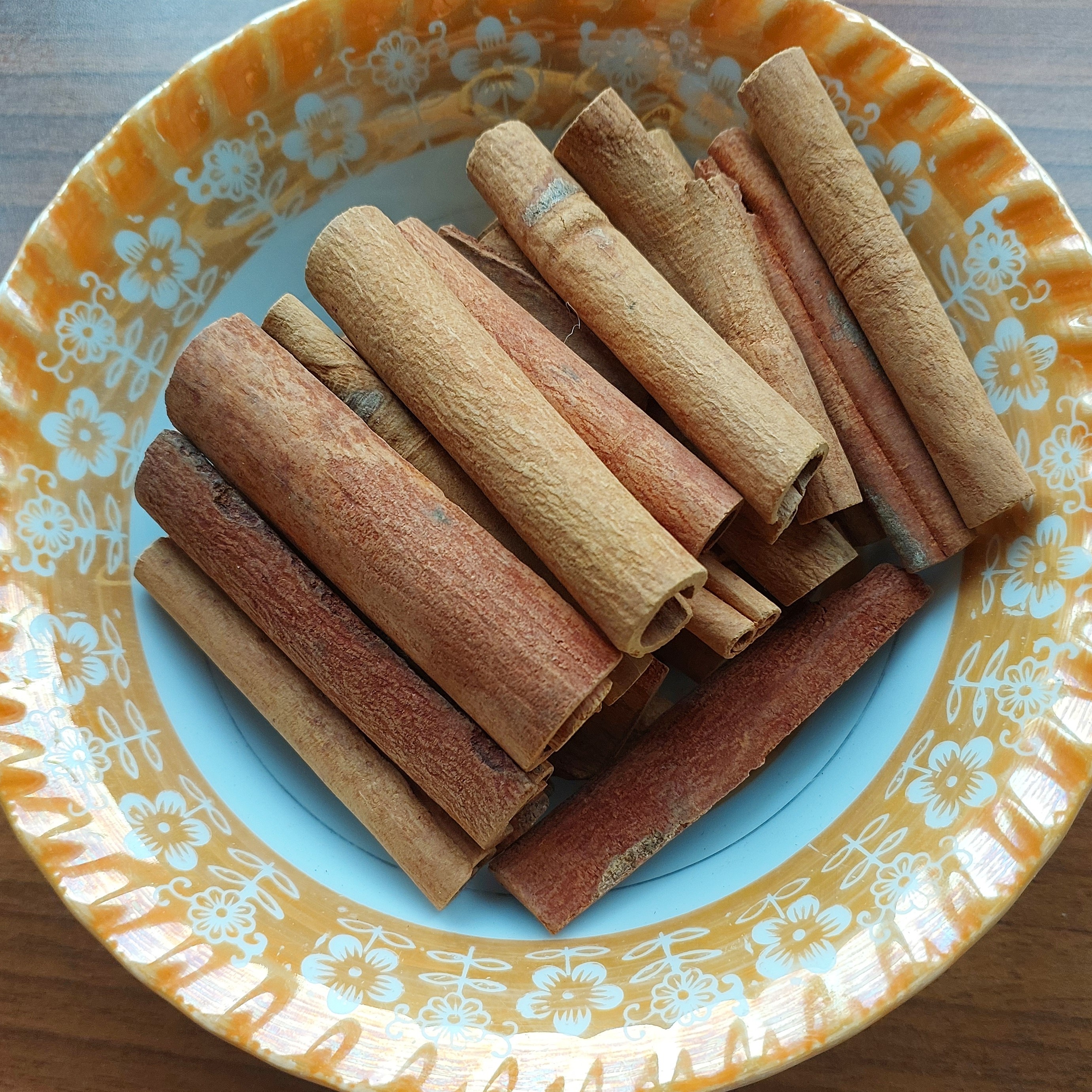 دارچین سیگاری