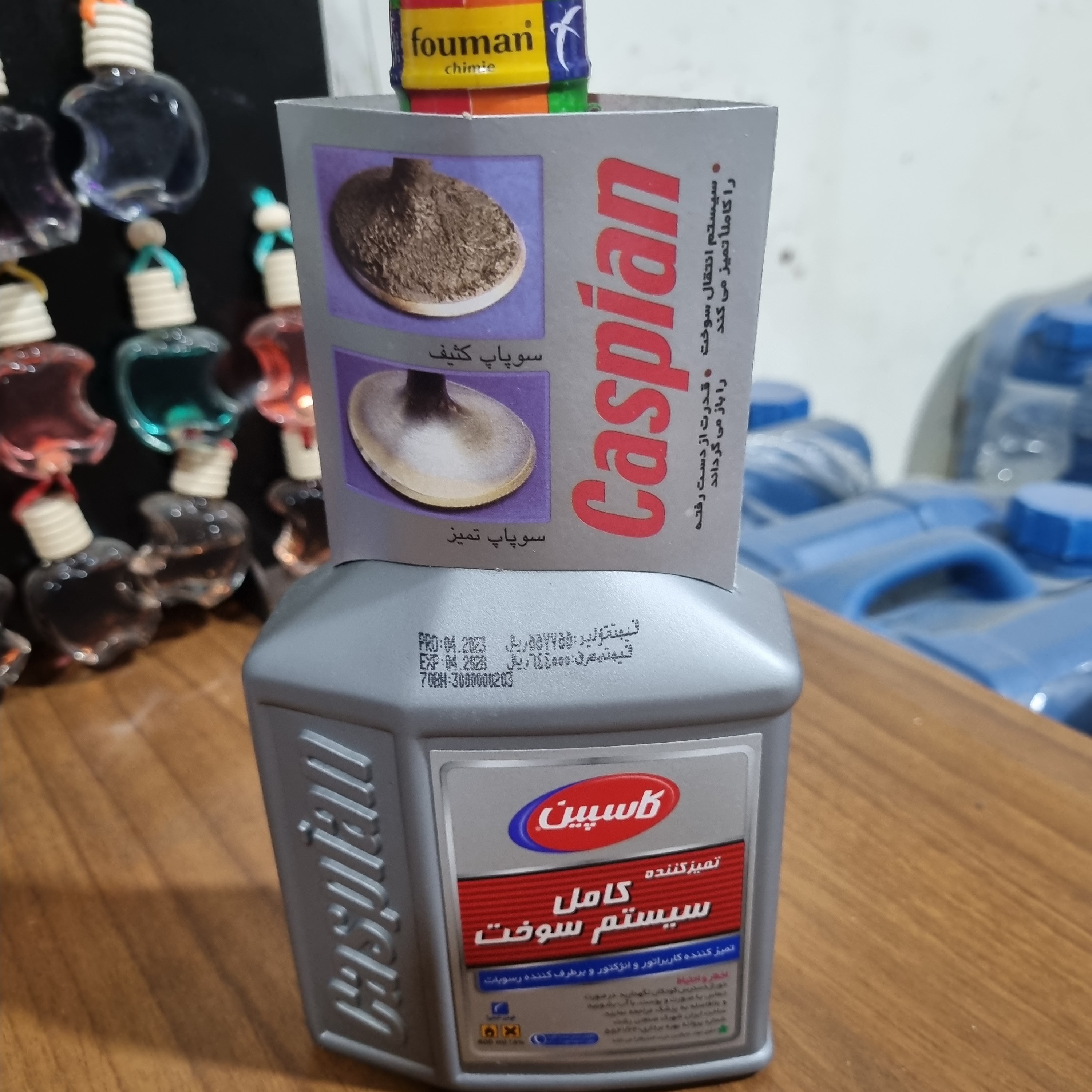 پاک کننده 400 میل کاسپین مناسب تمیز کردن سیستم سوخت  کاربراتور و انژکتور و بر طرف کننده رسوبات