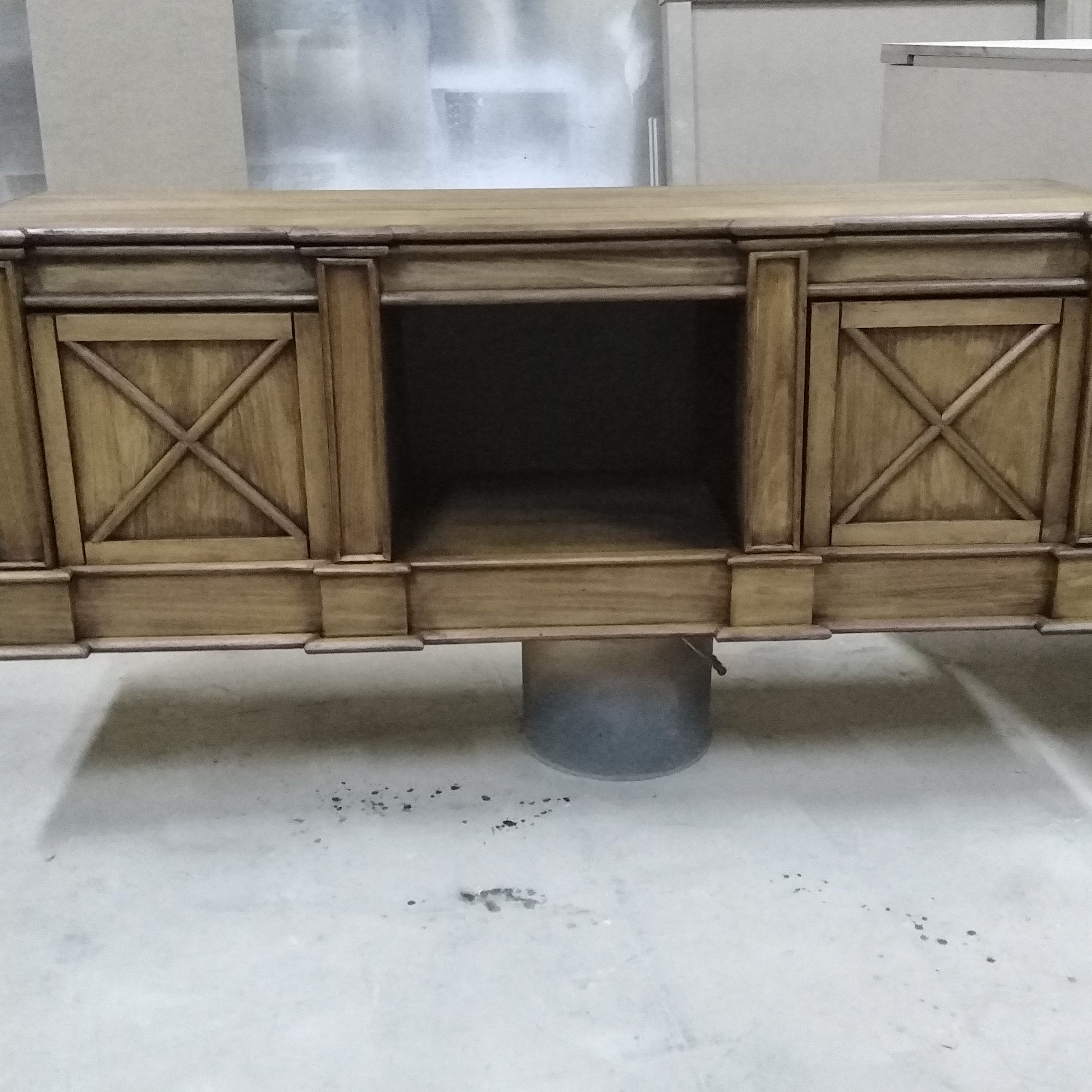 میز تی وی سند پلاست