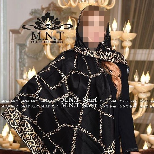 روسری زمینه مشکی سوپرنخ کریستالی