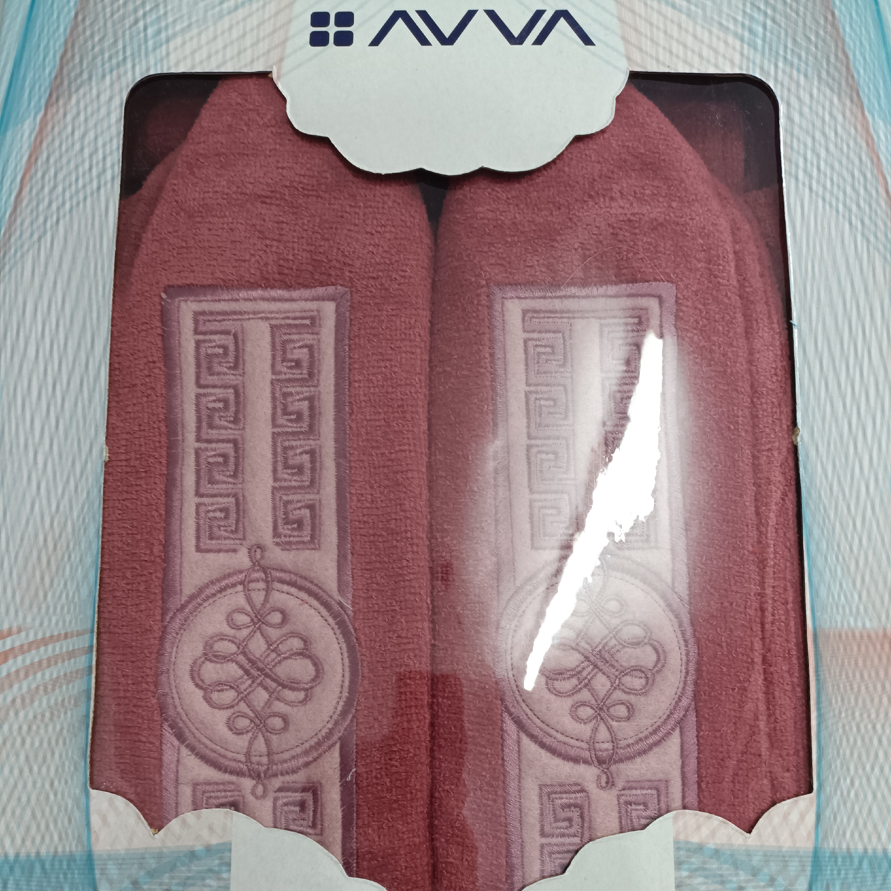 حوله پالتویی گلدوزی  سایز125 ،وزن 1000گرم.