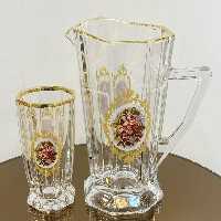 پارچ و لیوان گل رز